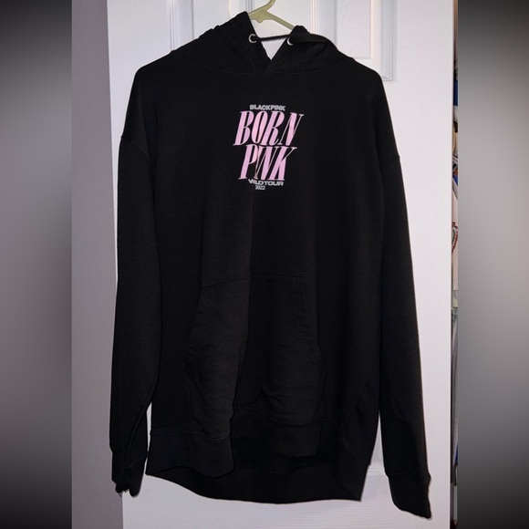 BlackPink Tour Merch hoodie - Picture 1 of 3